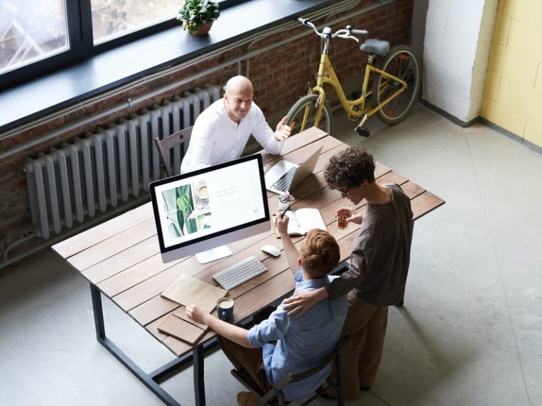 Comment modifier la raison sociale d'une SAS