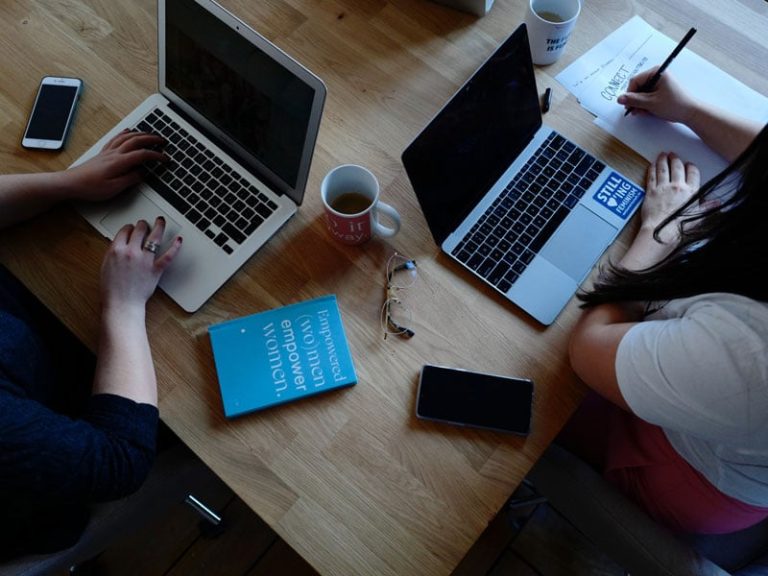 Pépinière d’entreprise Comment y établir son siège social Avantages et inconvénients