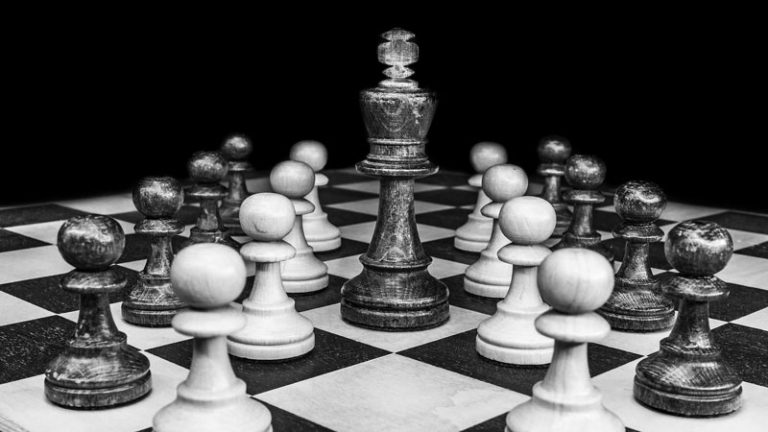 Un dirigeant ou un associé peut-il prêter de l’argent à sa propre société ?