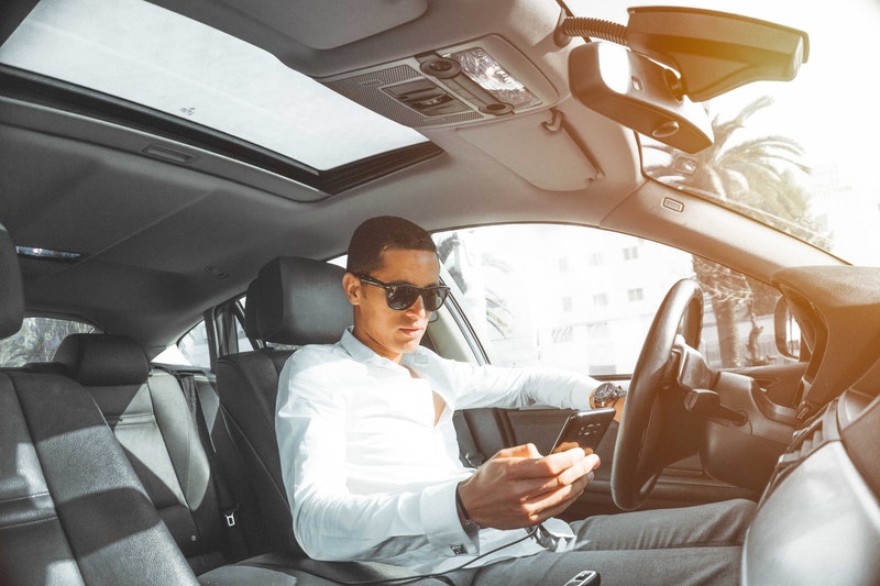 véhicule personnel ou prendre une voiture de société