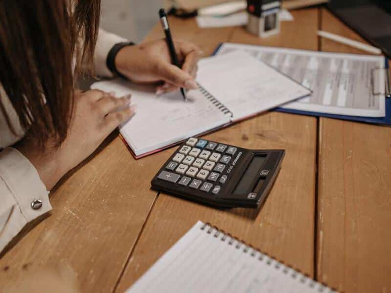 comptabilite-dengagement-qui-est-concerne-quest-ce-que-cest