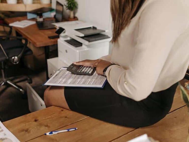 comment-calculer-la-prime-de-precarite
