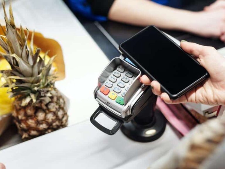 comment-transformer-un-telephone-en-terminal-de-paiement
