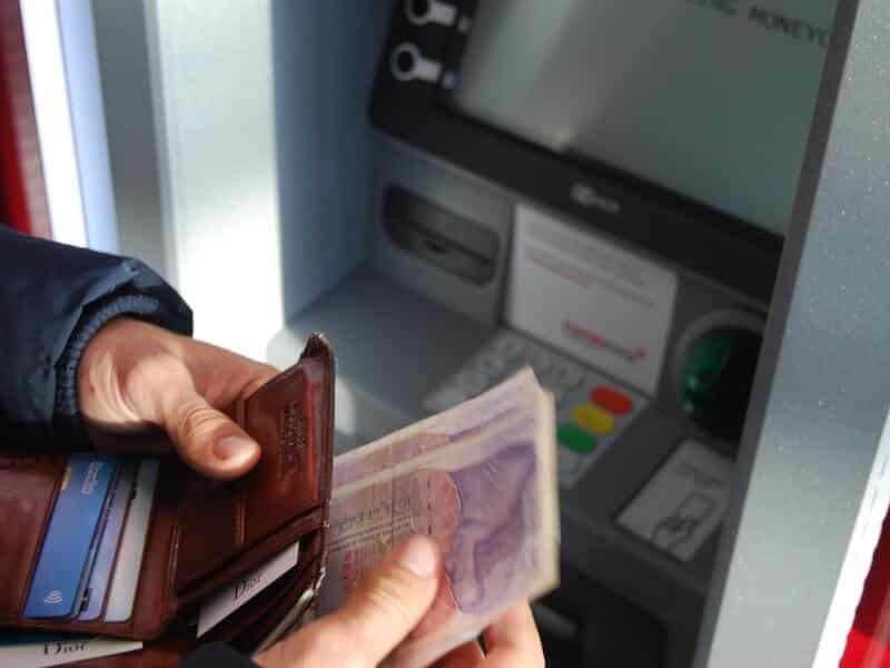 compte-pro-avec-decouvert-autorise-lequel-choisir